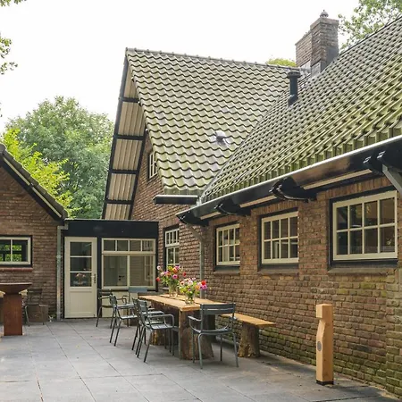 Blooming Groepsaccommodatie Villa *