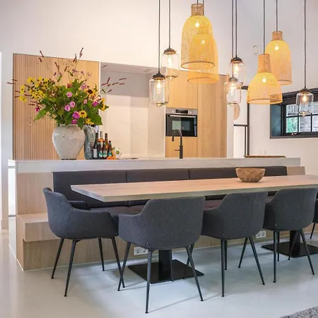 Blooming Groepsaccommodatie Villa *