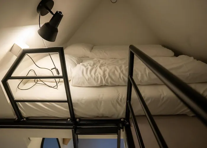 Blooming Groepsaccommodatie * Bergen