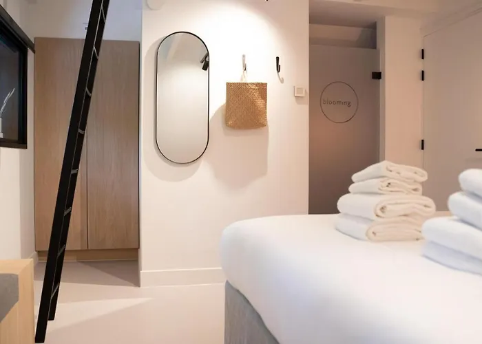 Blooming Groepsaccommodatie * Bergen