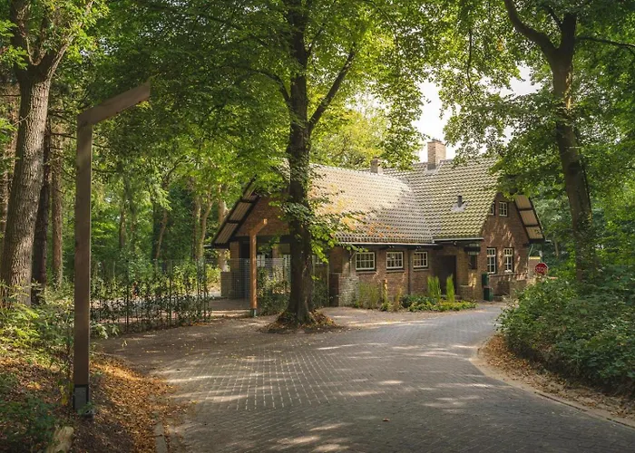 Blooming Groepsaccommodatie * Bergen